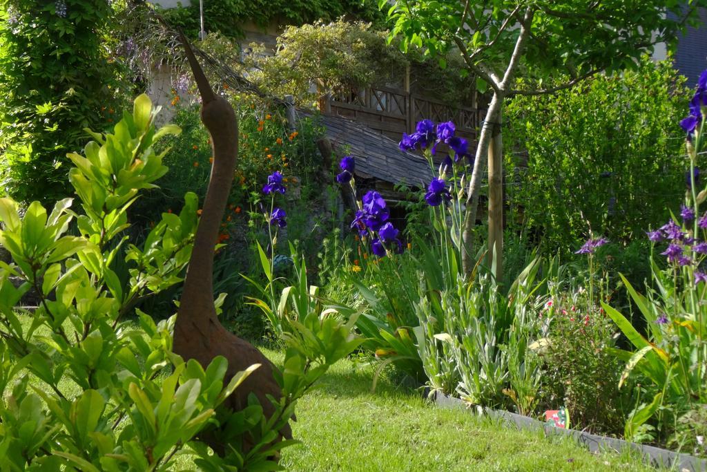 Le Petit Jardin Yoyo Hotel Monts Kültér fotó
