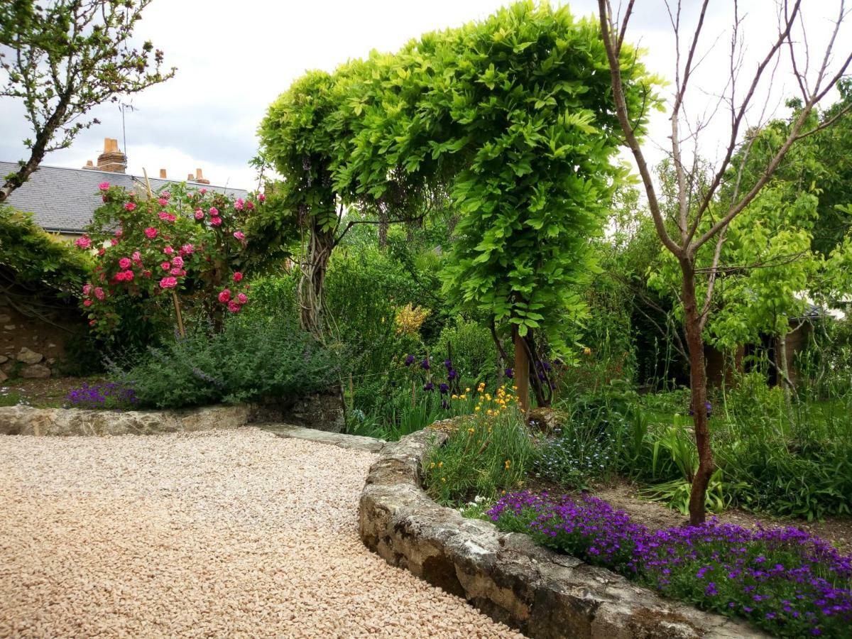 Le Petit Jardin Yoyo Hotel Monts Kültér fotó